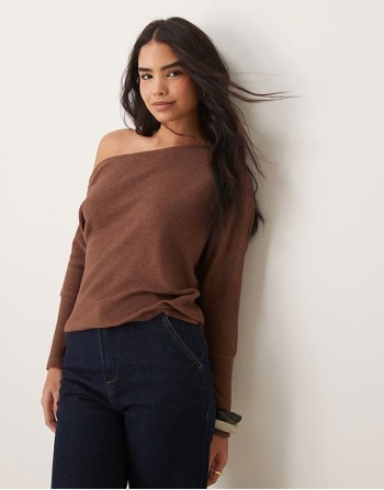 off shoulder slouchy supersoft top in brown