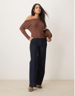 off shoulder slouchy supersoft top in brown