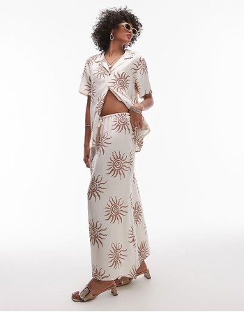seafarer beach co-ord in white and brown