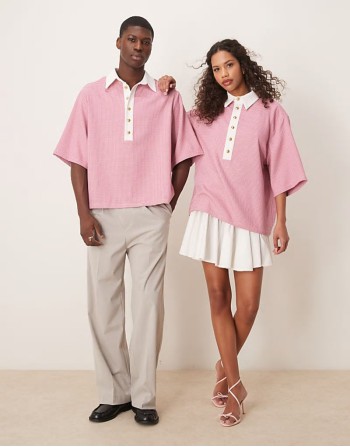Unisex contrast collar polo shirt in pink gingham