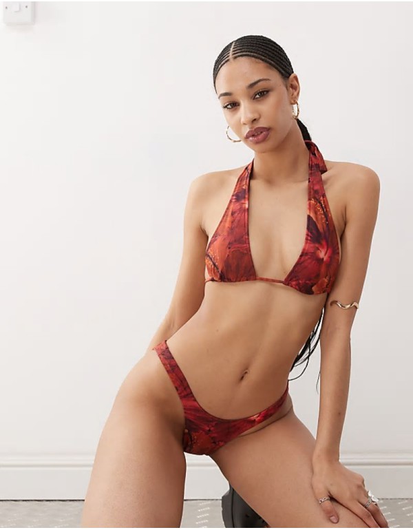 Swimwear & Beachwear