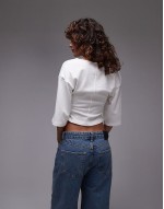 ruched v-neck short sve top in ivory